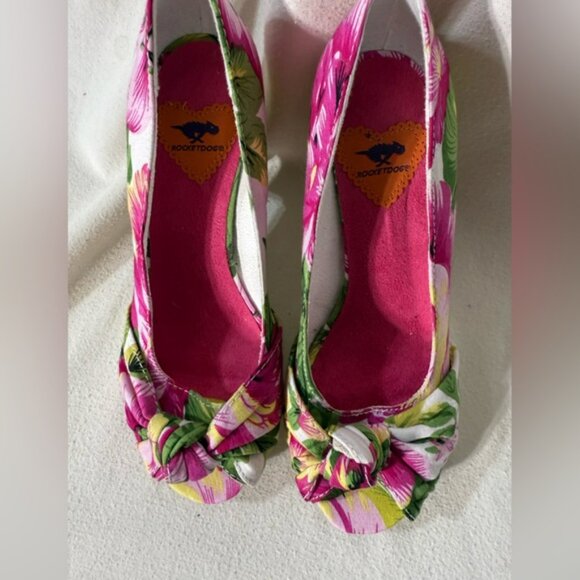 Rocket Dog Vibrant Pink floral open toe shoes Size 7 - Picture 8 of 9